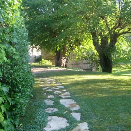 فندق مبيت وإفطار Le Mas Des Vieux Muriers